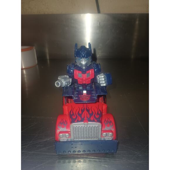 *2008 Transformers Truck Action Figure Toy Blue RED Hasbro 6 inches - Picture 1 of 10